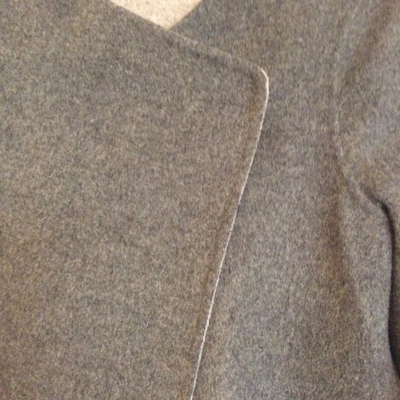 Vince Coat - Picture 3 of 5